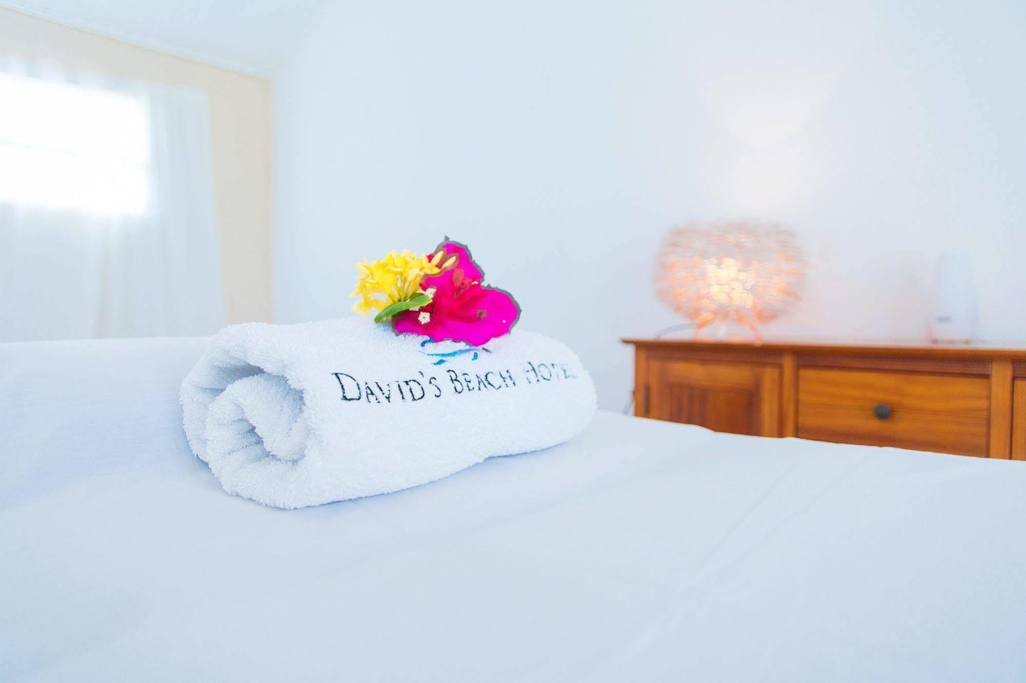 Davids Beach Hotel Clifton Esterno foto